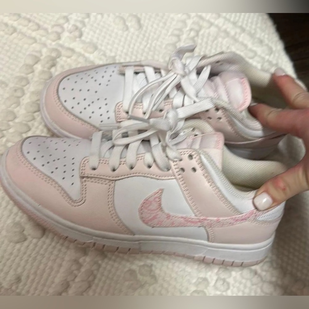 Nike Dunk Low Pink Paisley